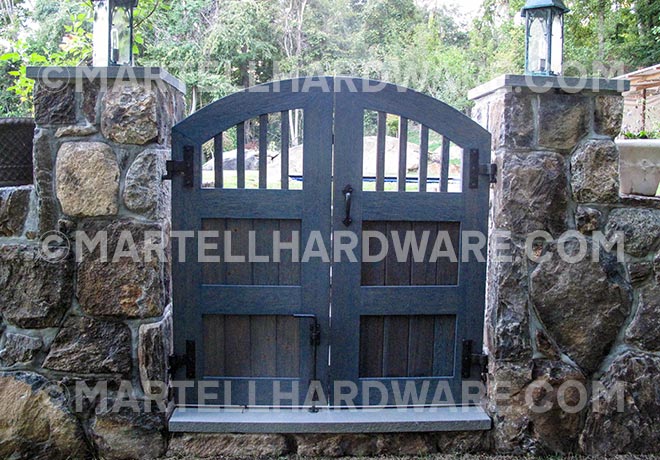 Arched Double Gate