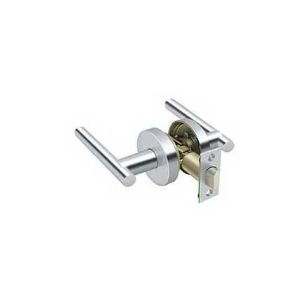 Deltana [ZMLR3U26] Die Cast Zinc Door Lever - Mandeville Series - Passage - Polished Chrome Finish