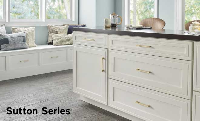 https://www.martellhardware.com/Hardware/Jeffrey-Alexander/Gallery/Jeffrey-Alexander-Decorative-Cabinet-Drawer-Hardware-010.jpg