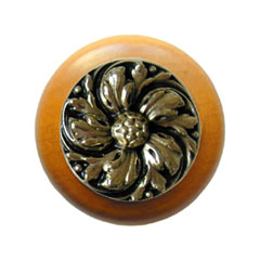 Notting Hill [NHW-714M-BB] Wood Cabinet Knob - Chrysanthemum - Maple - Brite Brass Finish - 1 1/2&quot; Dia.