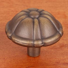 RK International [CK-703-AE] Solid Brass Cabinet Knob - Large Petal - Antique English Finish - 1 1/2" Dia.