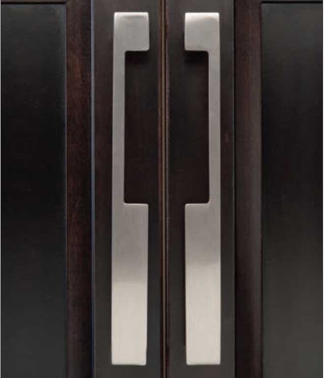 Top Knobs Notch Series Pull Symmetrical Installation